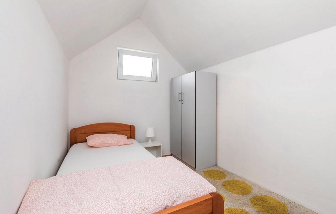 Apartments For Families With Children Jasenak, Karlovac - 17501 객실 사진