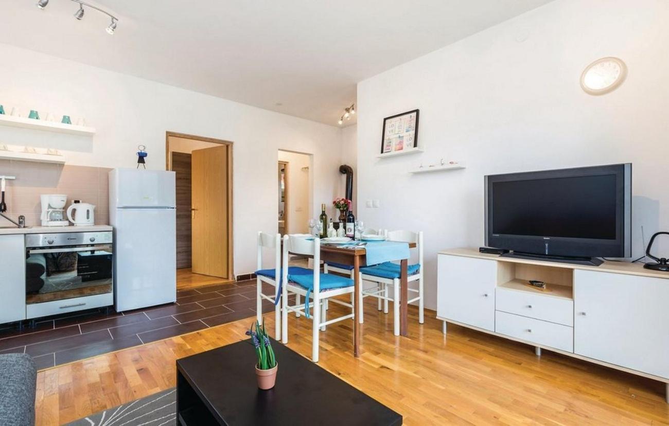Apartments For Families With Children Jasenak, Karlovac - 17501 객실 사진