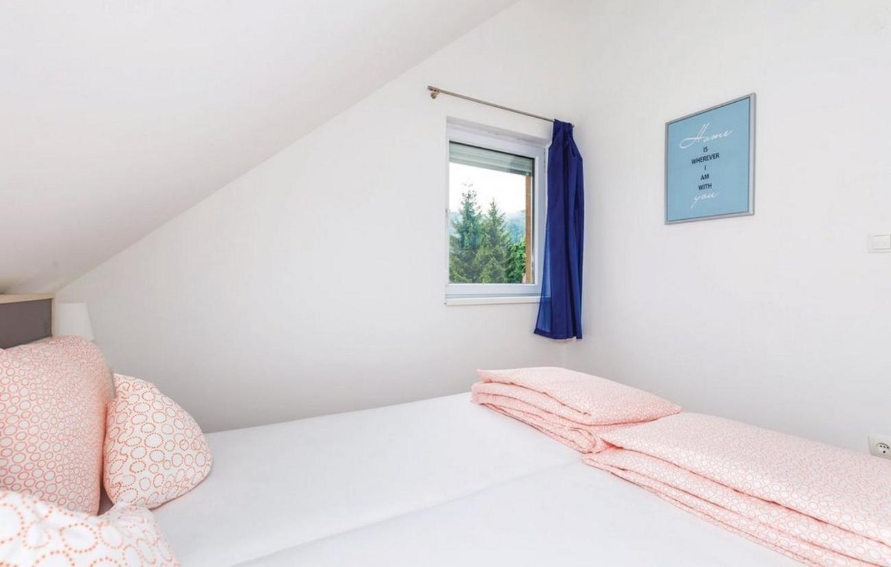 Apartments For Families With Children Jasenak, Karlovac - 17501 객실 사진